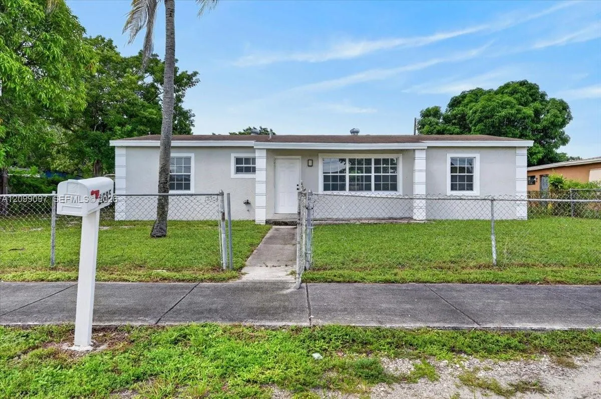 Listing  2885 NW 155th Terrace, Miami Gardens, FL 33054, Miami Gardens, FL 33054