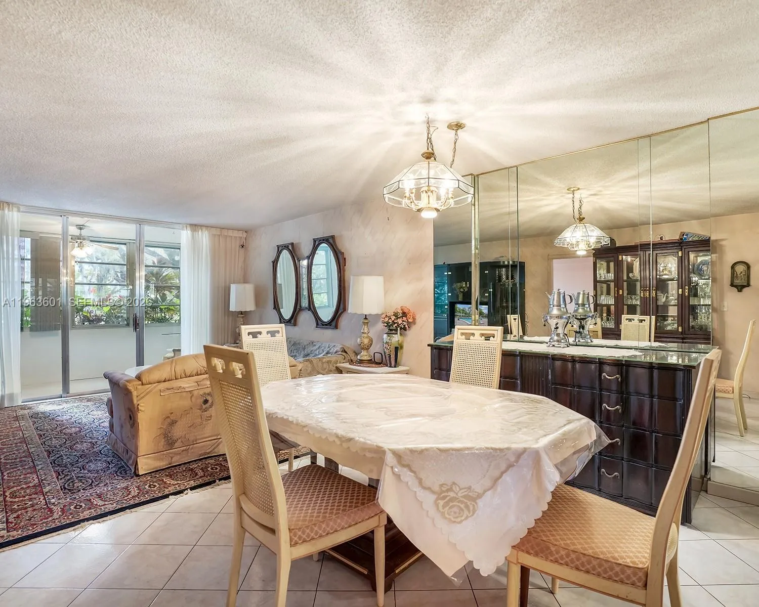 View details of listing 2900 NW 48th Terrace 117, Lauderdale Lakes, FL 33313 Lauderdale Lakes with MLS#