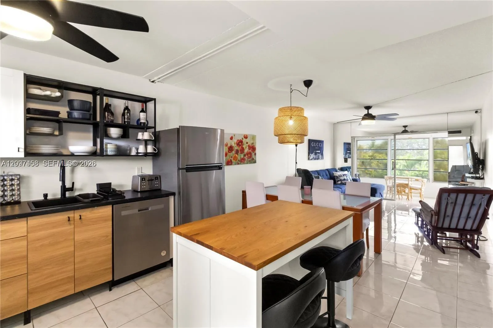 View details of listing 2901 NW 46th Avenue 307, Lauderdale Lakes, FL 33313 Lauderdale Lakes with MLS# 
