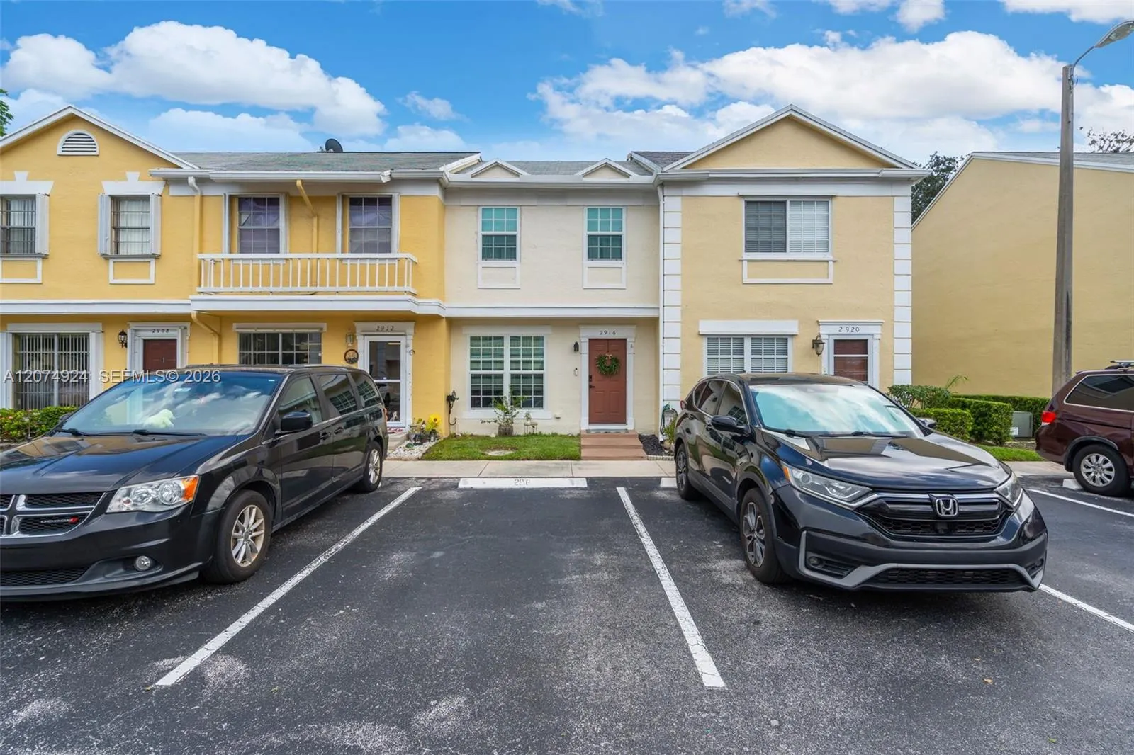Listing  2916 Dorchester Lane, Cooper City, FL 33026, Cooper City, FL 33026