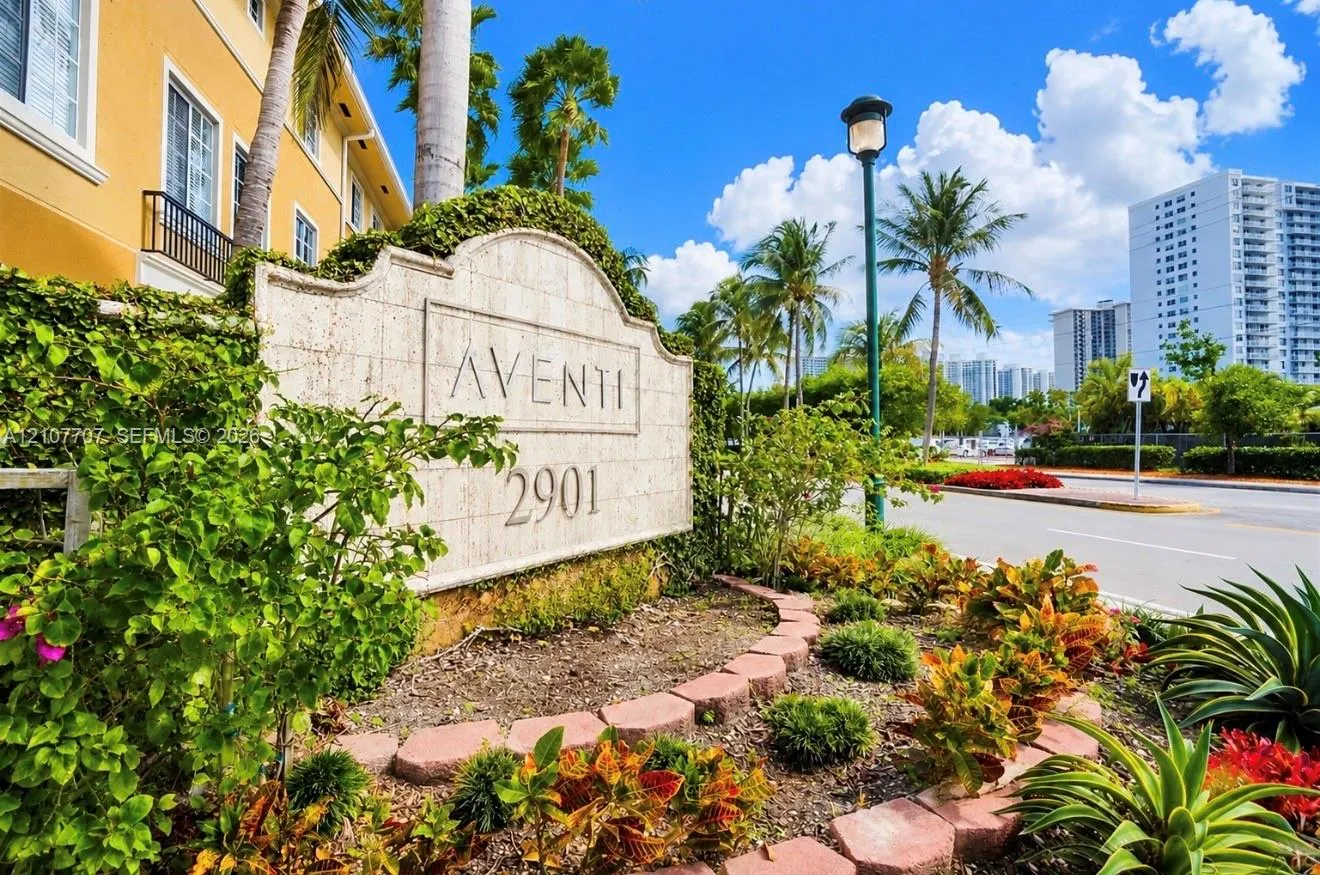 Listing  2941 NE 185th Street 1311, Aventura, FL 33180, Aventura, FL 33180