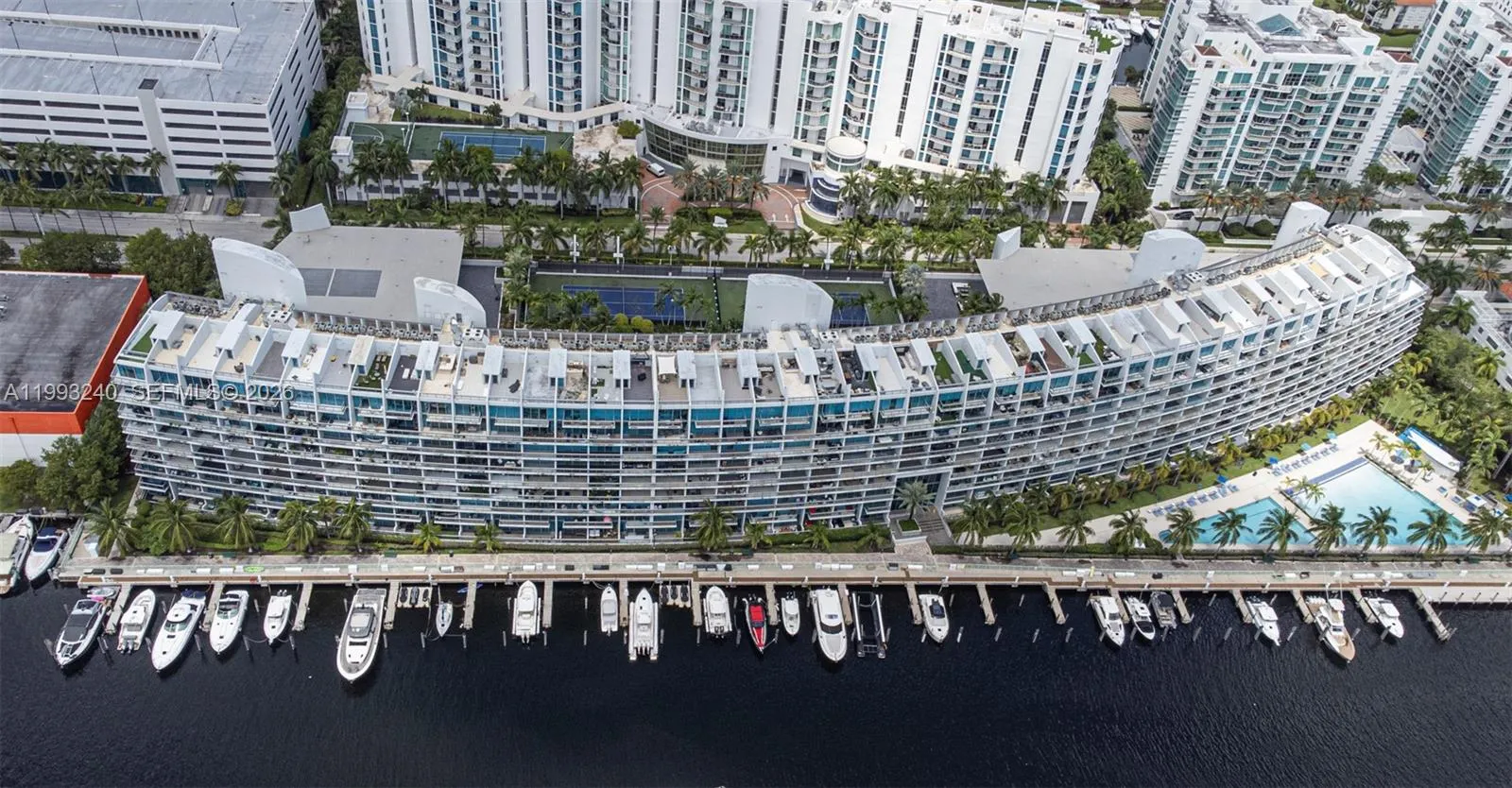 Listing  2950 NE 188th Street 139, Aventura, FL 33180, Aventura, FL 33180