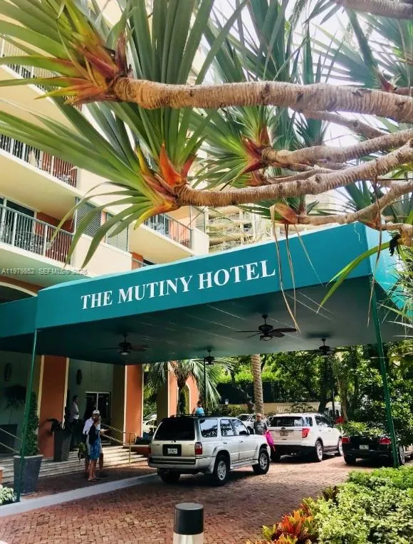 View details of listing 2951 S Bayshore Drive 215, Coconut Grove, FL 33133 Coconut Grove with MLS# 