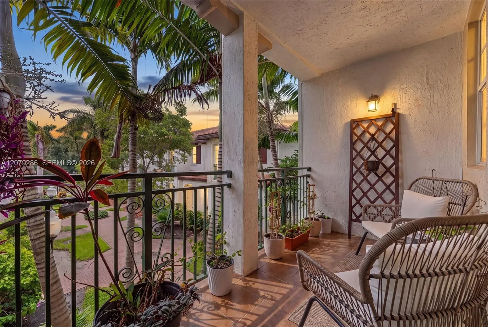 View details of listing 2951 SW 120th Terrace 2951, Miramar, FL 33025 Miramar with MLS#