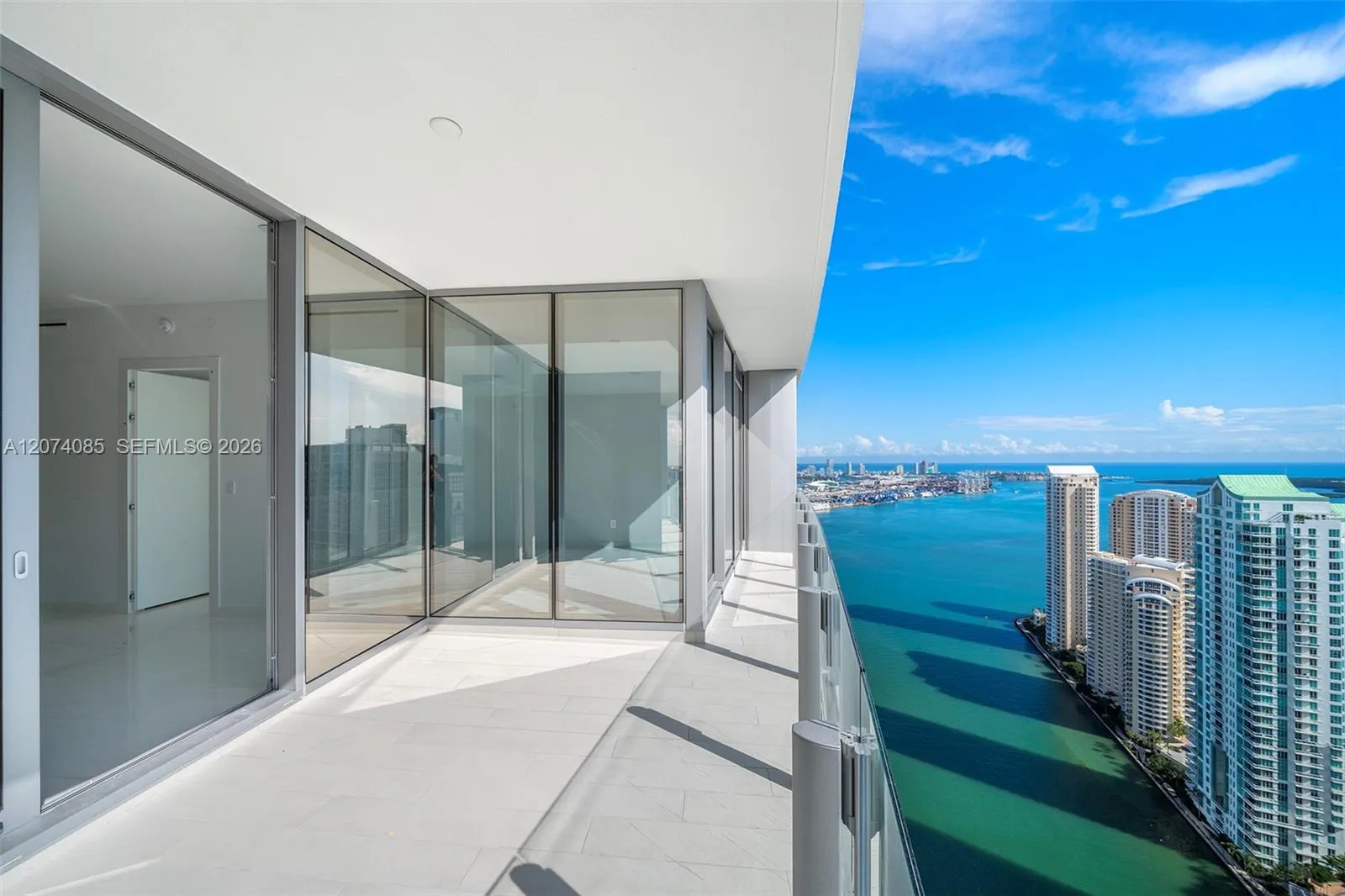 Listing  300 Biscayne Blvd Way 4605, Miami, FL 33131, Miami, FL 33131