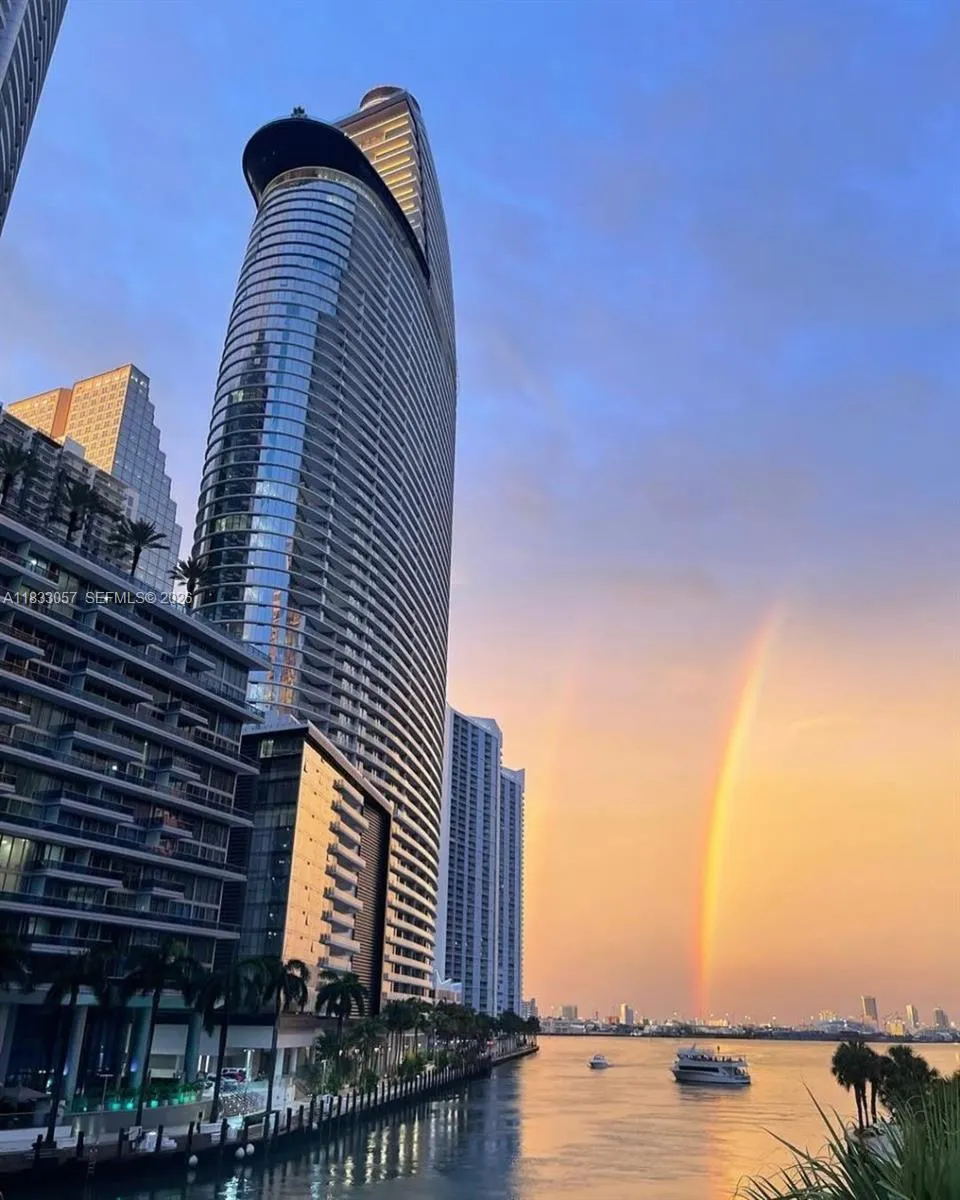 Listing  300 Biscayne Blvd Way 505C, Miami, FL 33131, Miami, FL 33131