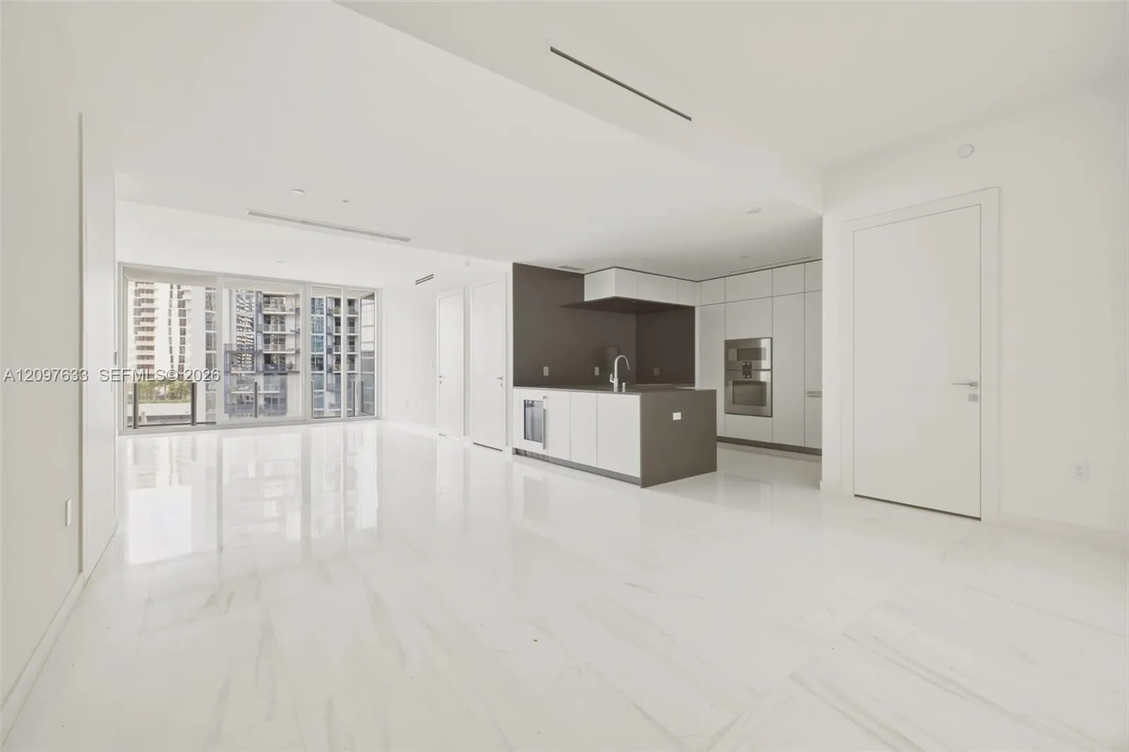 Listing  300 Biscayne Boulevard Way 1709W, Miami, FL 33131, Miami, FL 33131