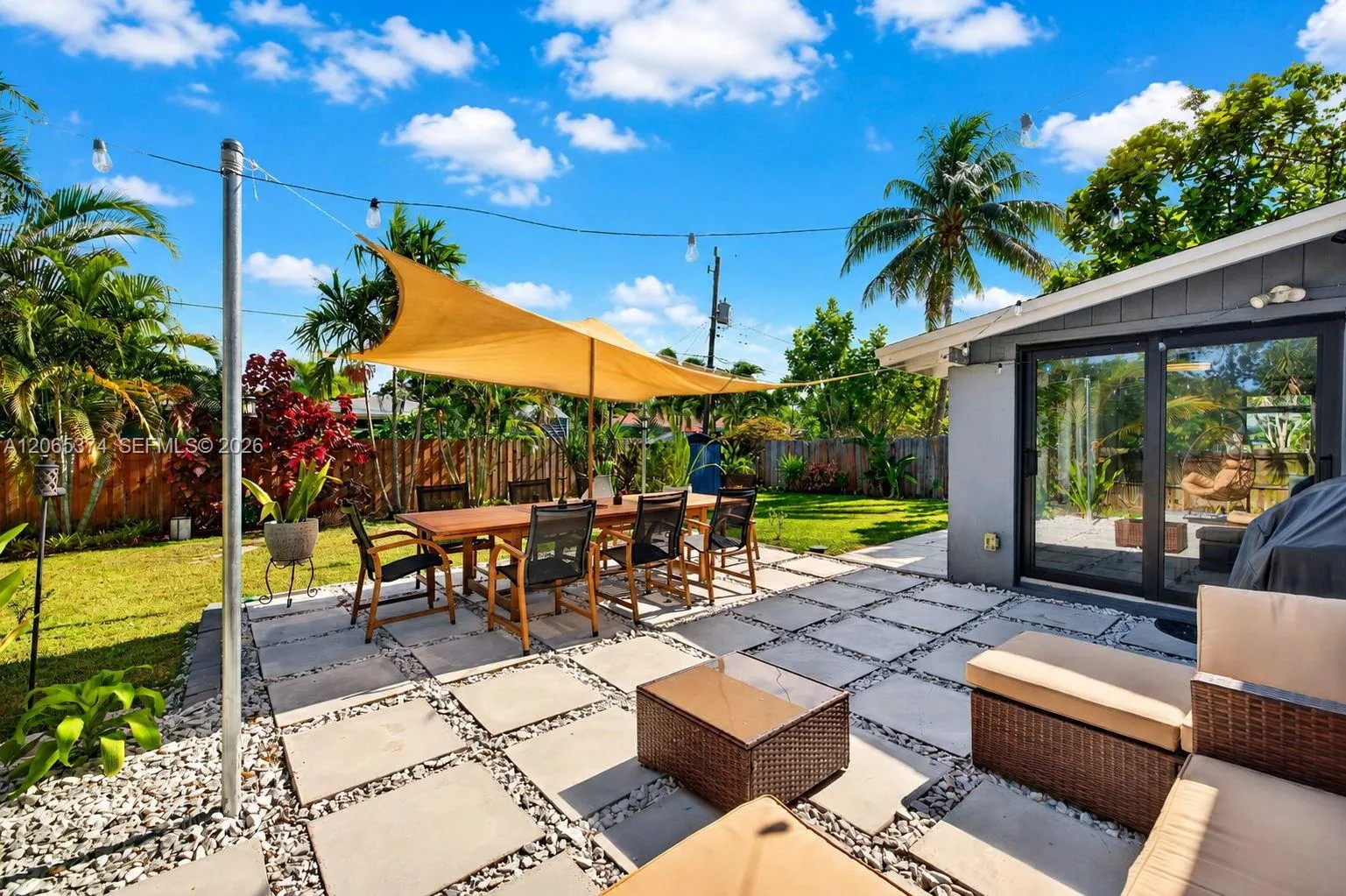 Listing  300 NW 28th Street, Wilton Manors, FL 33311, Wilton Manors, FL 33311