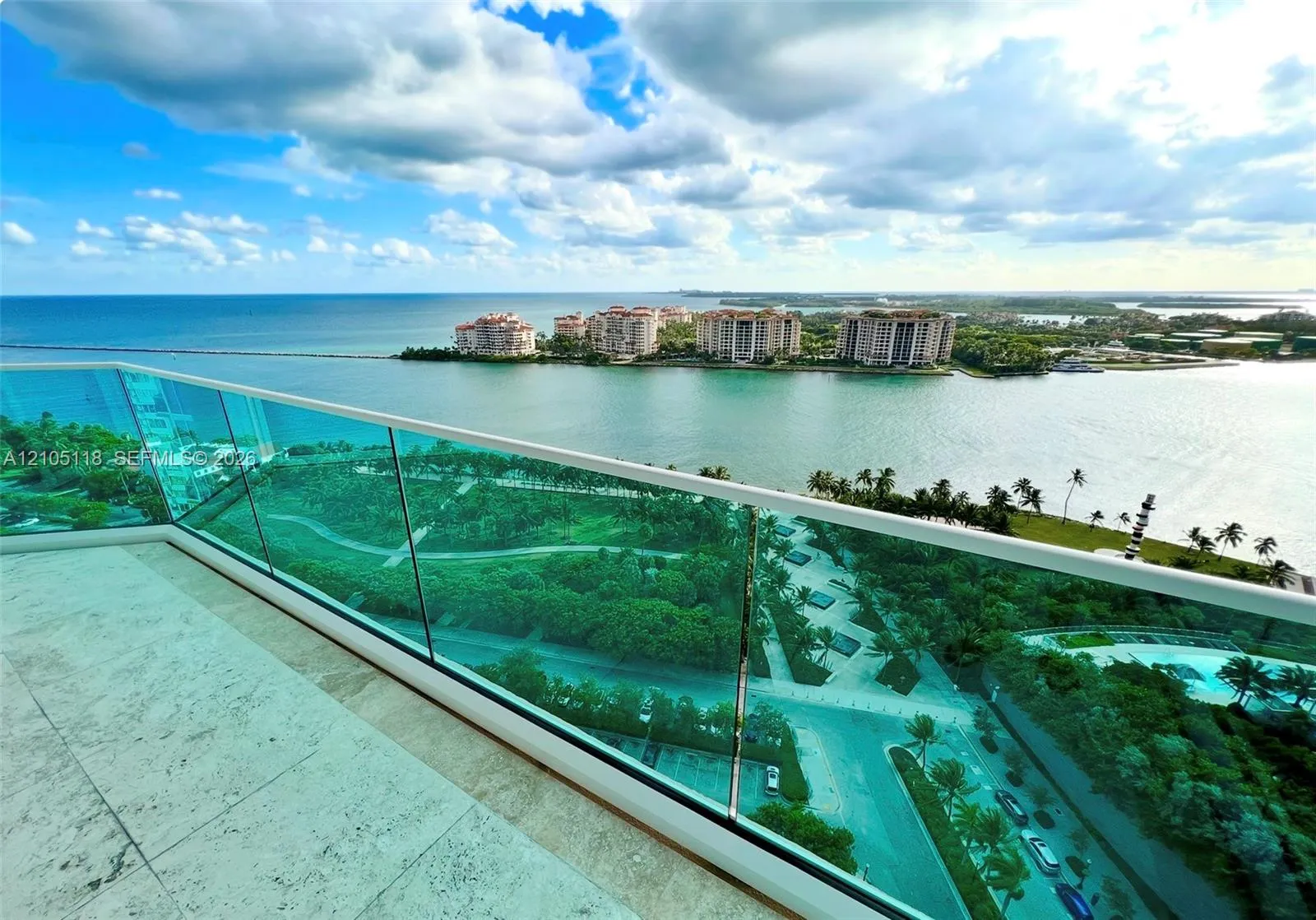 Listing  300 S Pointe Drive 2203, Miami Beach, FL 33139, Miami Beach, FL 33139