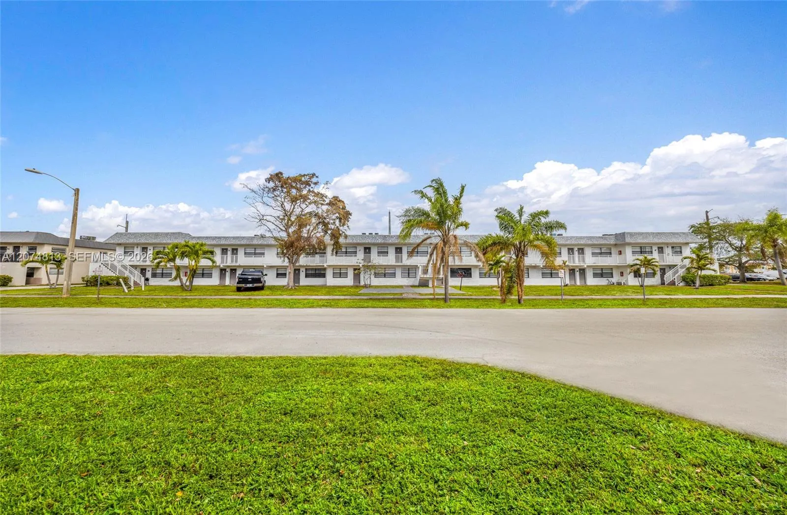 Listing  301 NW 32nd Court 1-22, Pompano Beach, FL 33064, Pompano Beach, FL 33064
