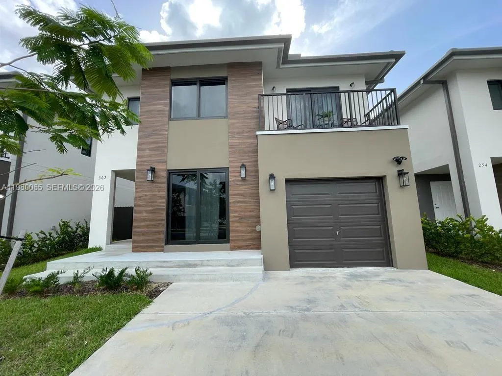 View details of listing 302 NW 11th Court 302, Florida City, FL 33034 Florida City with MLS#