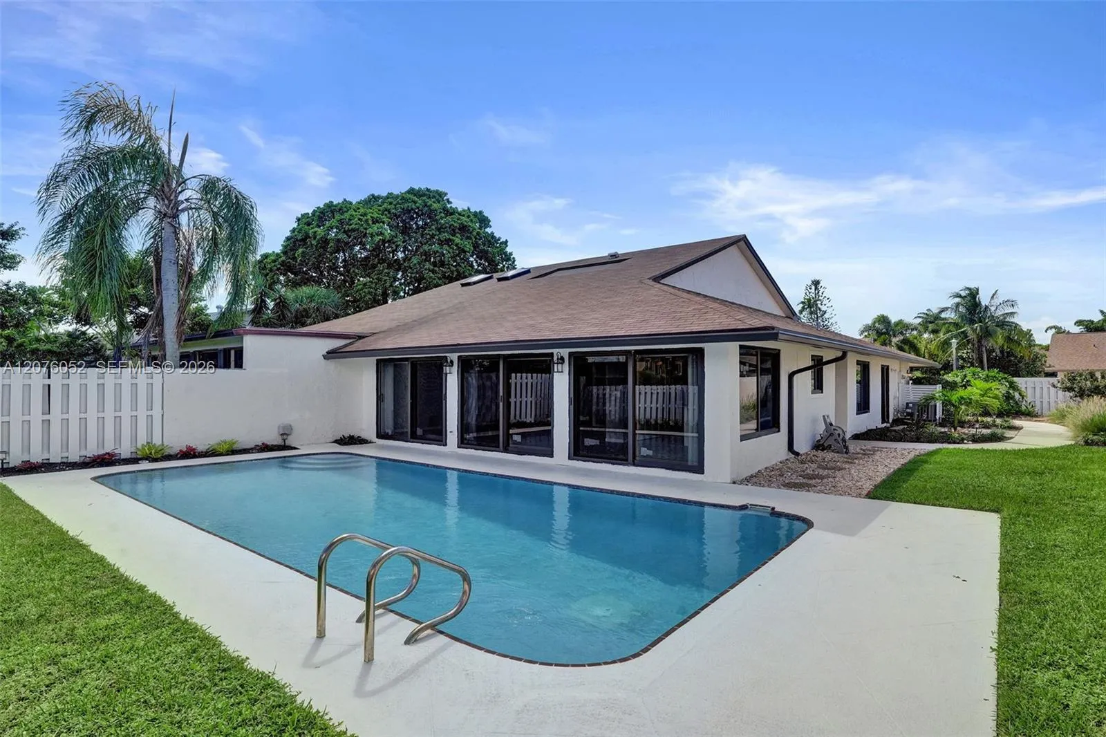 Listing  303 SW 28th Avenue 303, Delray Beach, FL 33445, Delray Beach, FL 33445