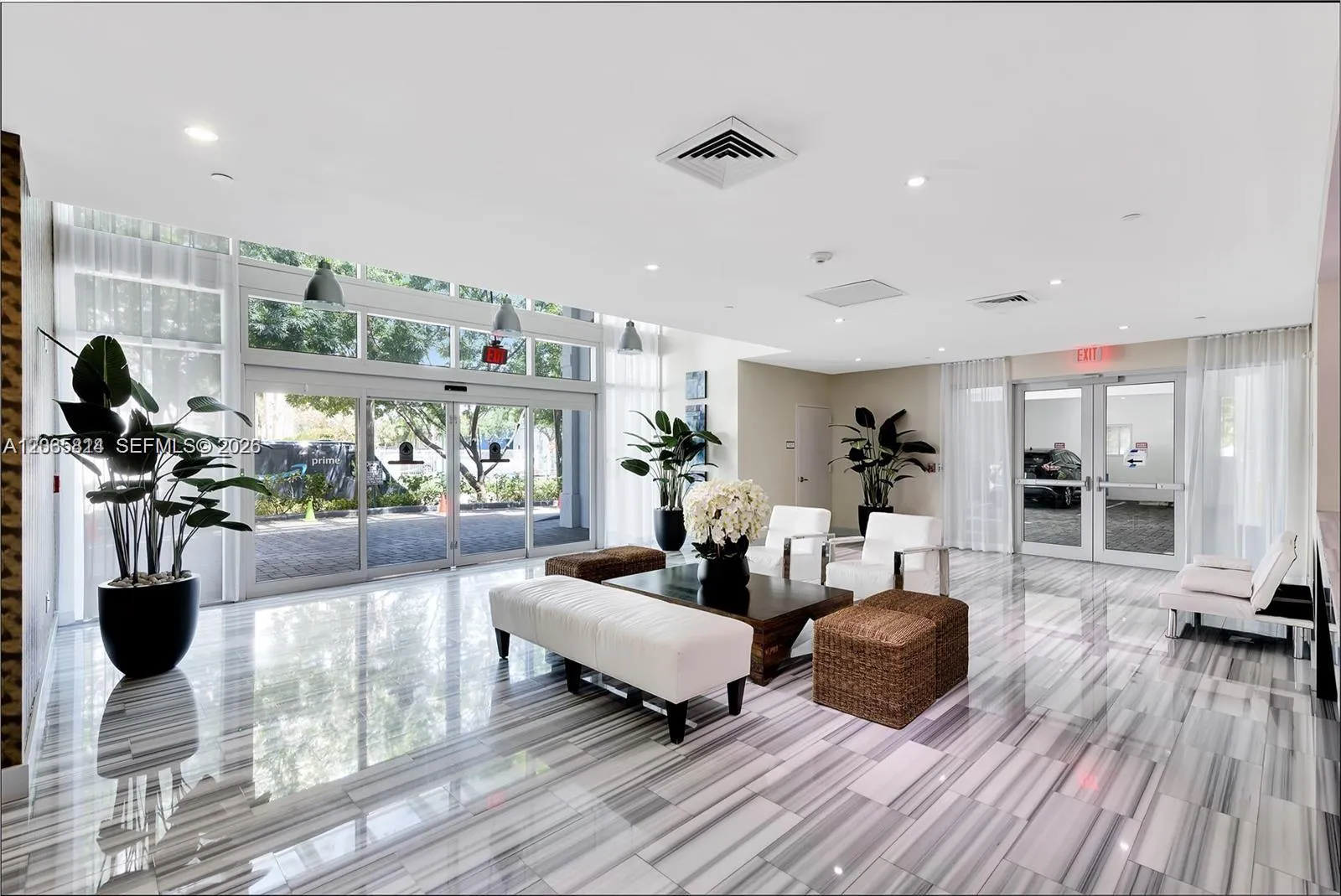 View details of listing 3030 NE 188th Street 603, Aventura, FL 33180 Aventura with MLS# 