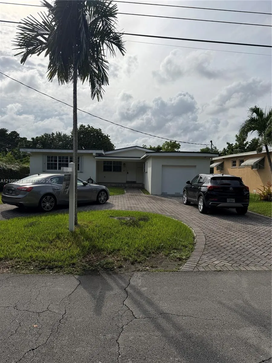 Listing  3030 SW 62nd Court, Miami, FL 33155, Miami, FL 33155
