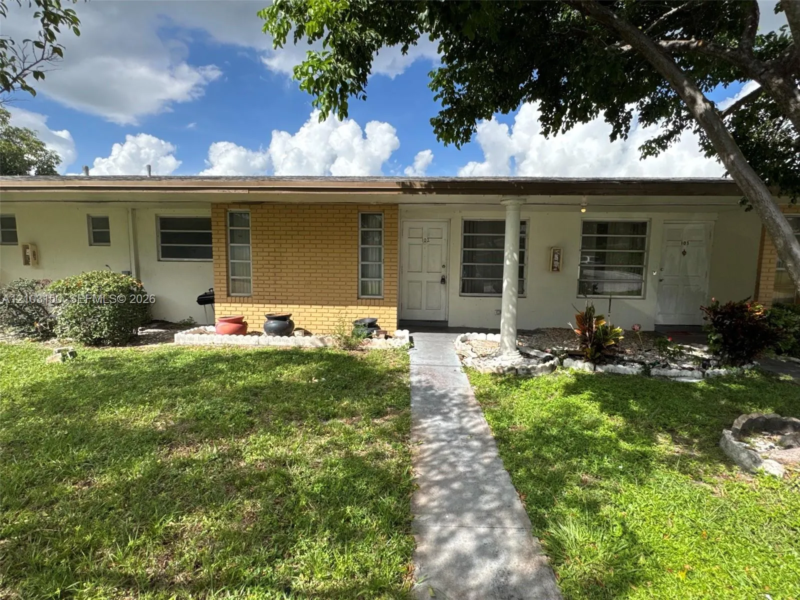 View details of listing 3033 NW 43rd Avenue 102, Lauderdale Lakes, FL 33313 Lauderdale Lakes with MLS# 