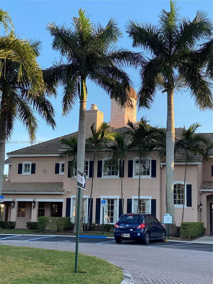 View details of listing 307 Belmont Lane, North Lauderdale, FL 33068 North Lauderdale with MLS#