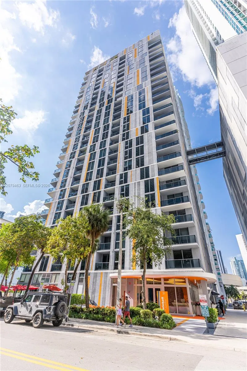 View details of listing 31 SE 6th Street 707, Miami, FL 33131 Miami with MLS#