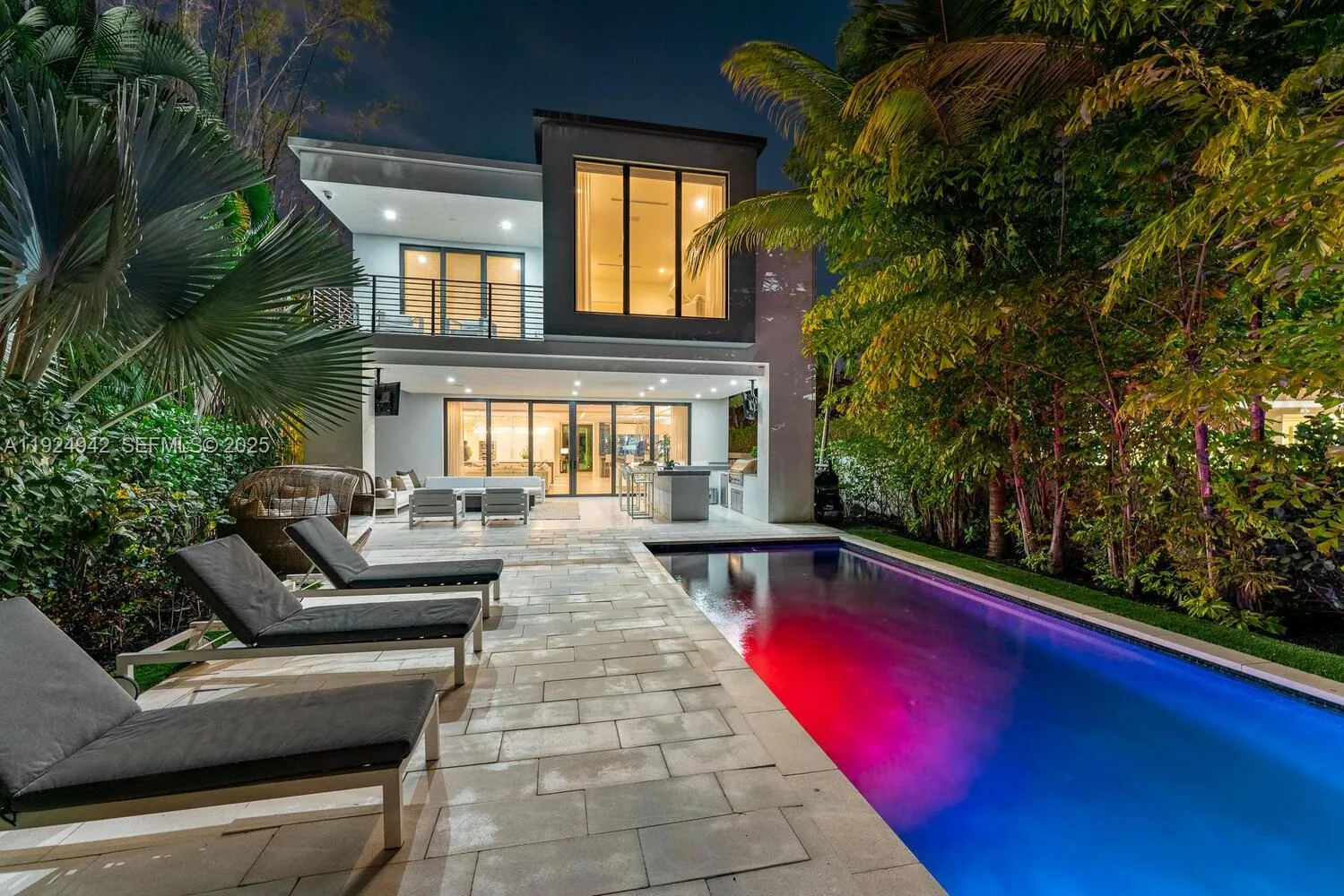 Listing  310 SE 11th Avenue, Fort Lauderdale, FL 33301, Fort Lauderdale, FL 33301