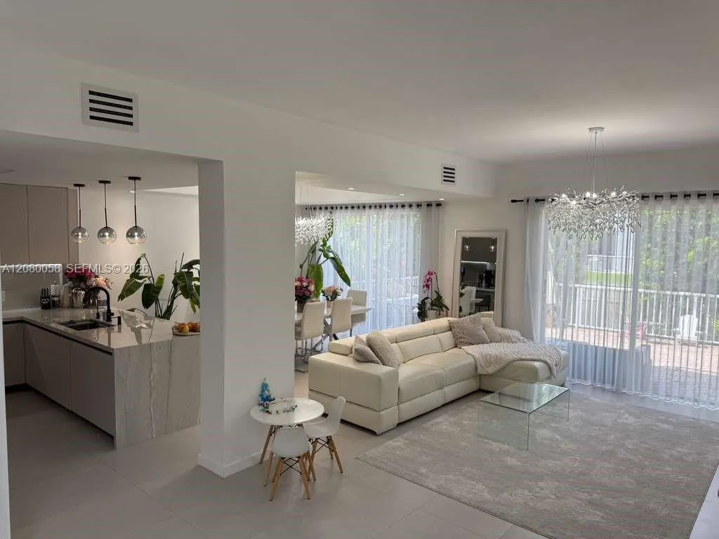 Listing  3123 NE 210th Street, Aventura, FL 33180, Aventura, FL 33180