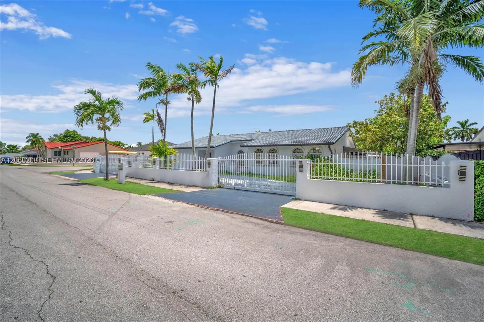 Listing  3125 SW 108th Avenue, Miami, FL 33165, Miami, FL 33165