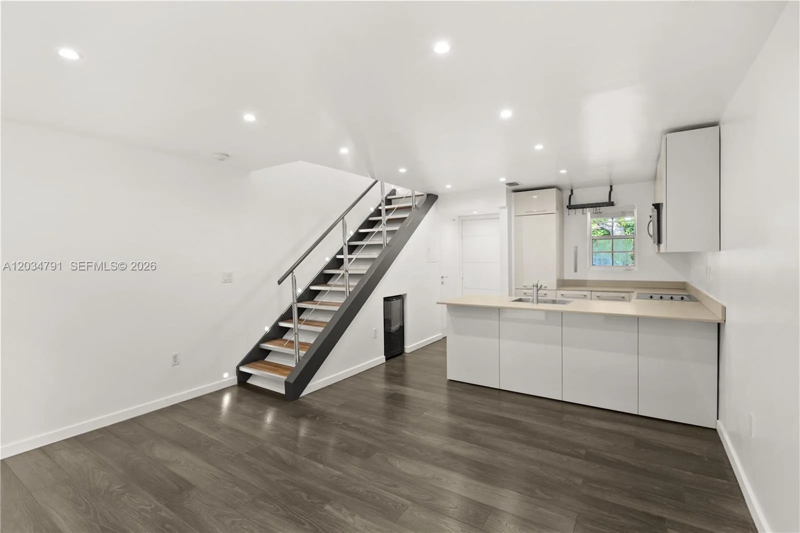 Listing  3130 Bird Avenue 3, Miami, FL 33133, Miami, FL 33133