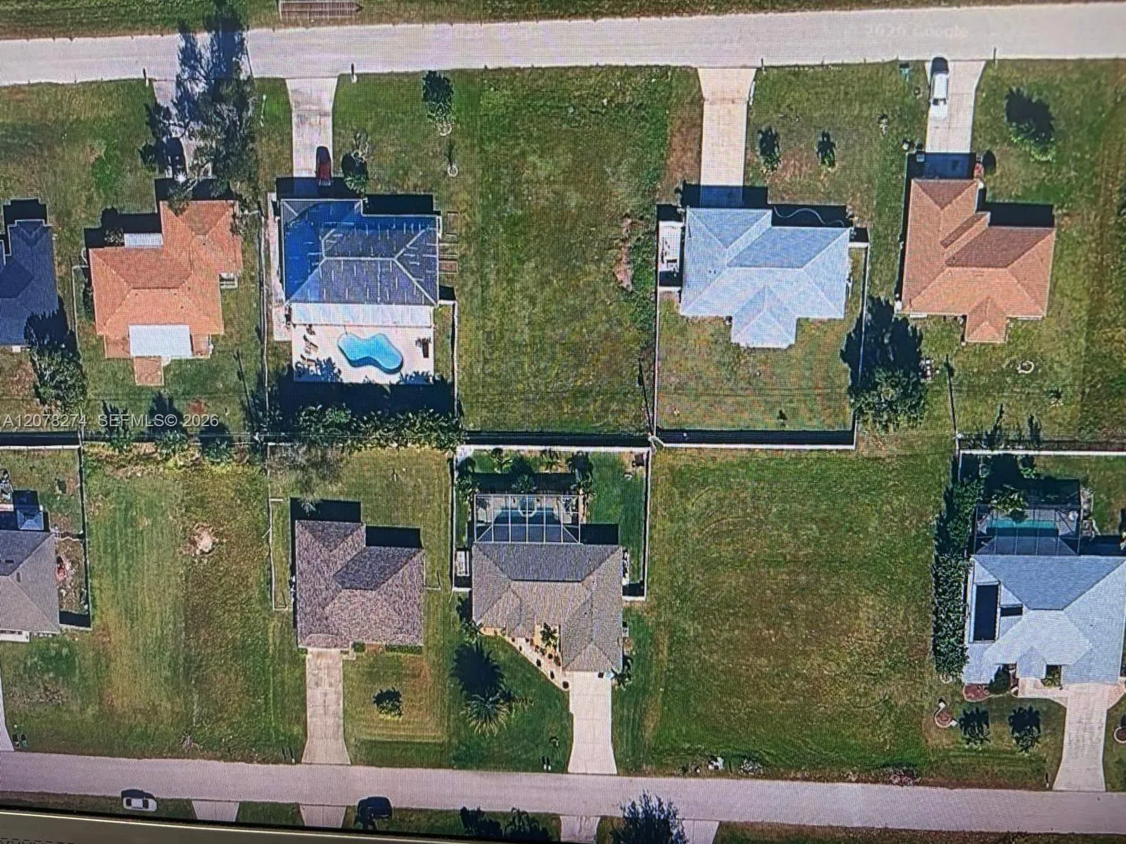 View details of listing 322 NE 11th, Cape Coral, FL 33909 Cape Coral with MLS#