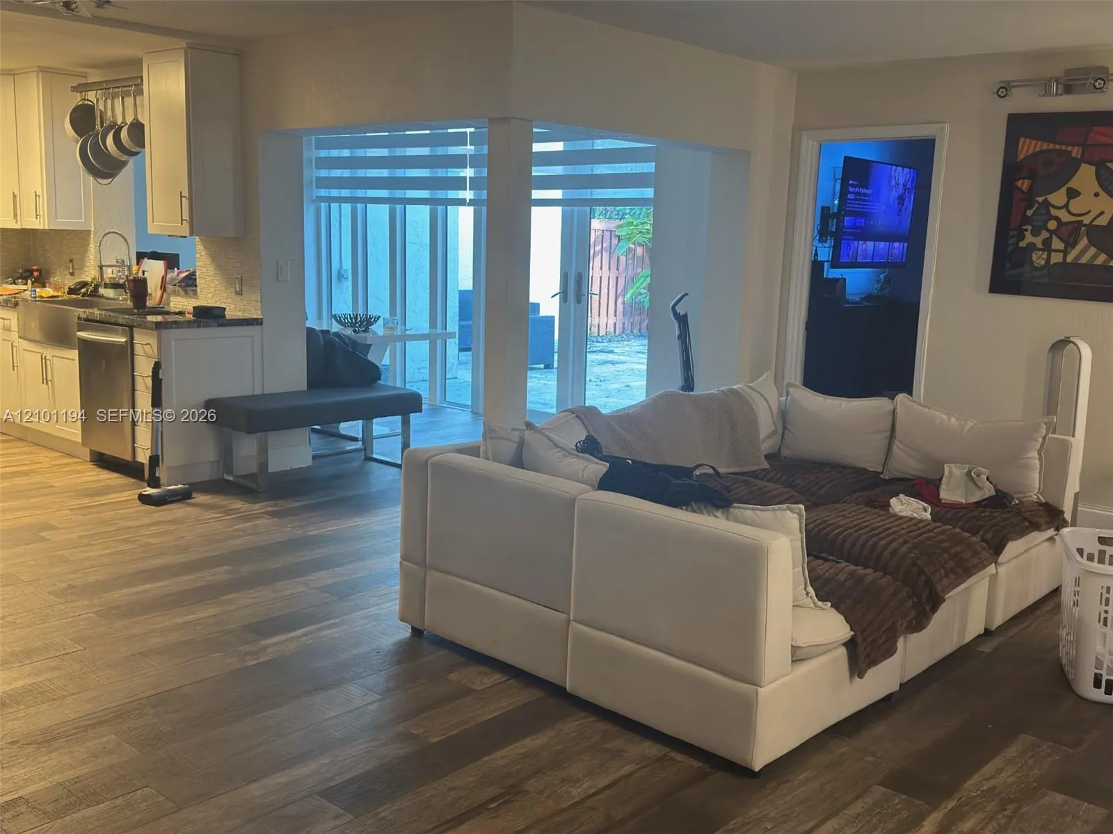 Listing  323 Ives Dairy Road 323-08, Miami, FL 33179, Miami, FL 33179