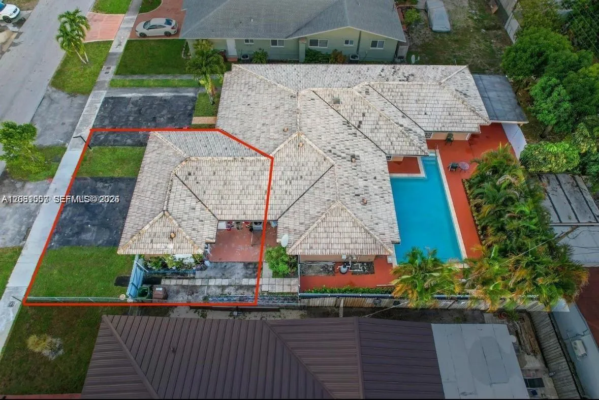 View details of listing 324 E 34th 1, Hialeah, FL 33013 Hialeah with MLS#
