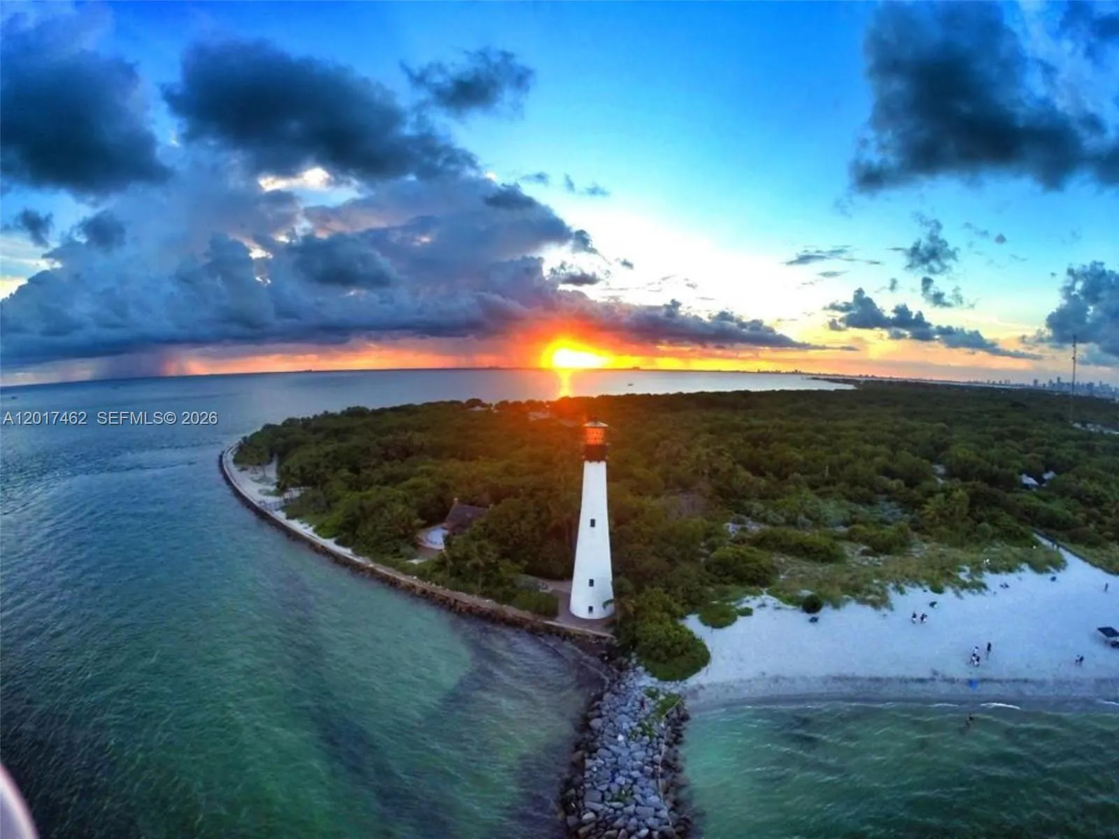 View details of listing 325 Fernwood Road 10, Key Biscayne, FL 33149 Key Biscayne with MLS#