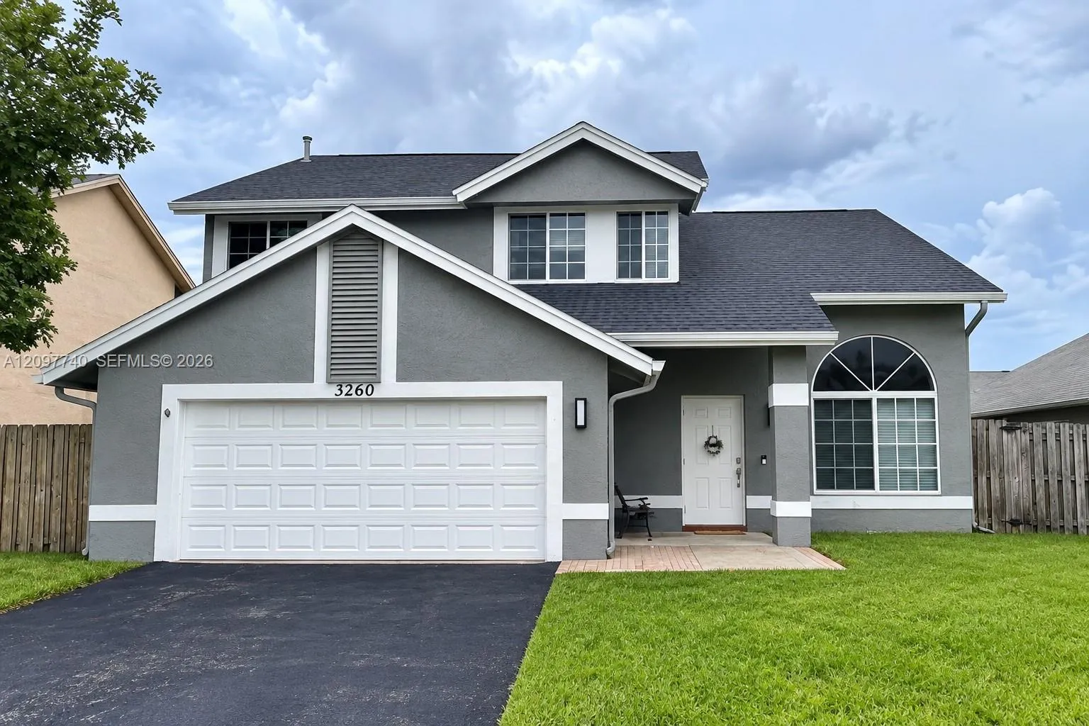 View details of listing 3260 NW 122nd Avenue, Sunrise, FL 33323 Sunrise with MLS#
