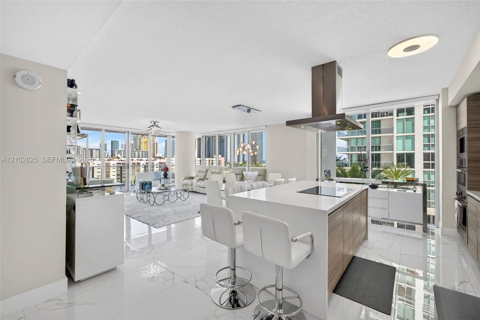 Listing  330 Sunny Isles Boulevard 5-807, Sunny Isles Beach, FL 33160, Sunny Isles Beach, FL 33160