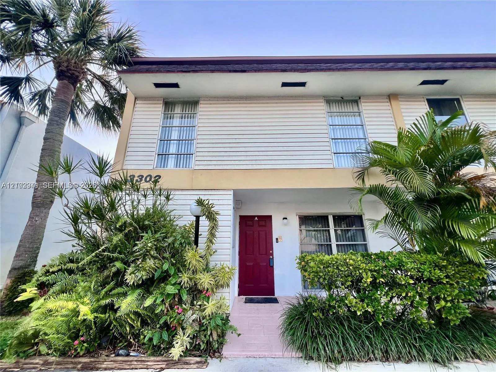 Listing  3302 Farragut Street 5A, Hollywood, FL 33021, Hollywood, FL 33021