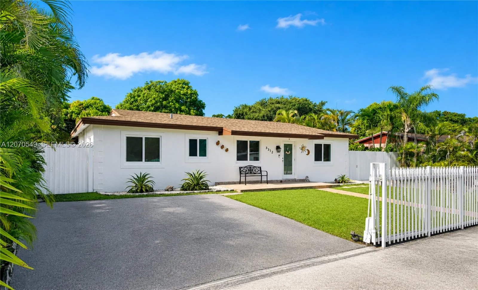 Listing  3312 NW 182nd Street, Miami Gardens, FL 33056, Miami Gardens, FL 33056