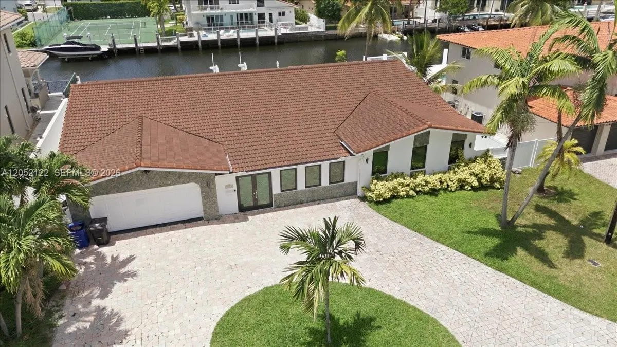 Listing  3321 NE 170th Street 3321, North Miami Beach, FL 33160, North Miami Beach, FL 33160