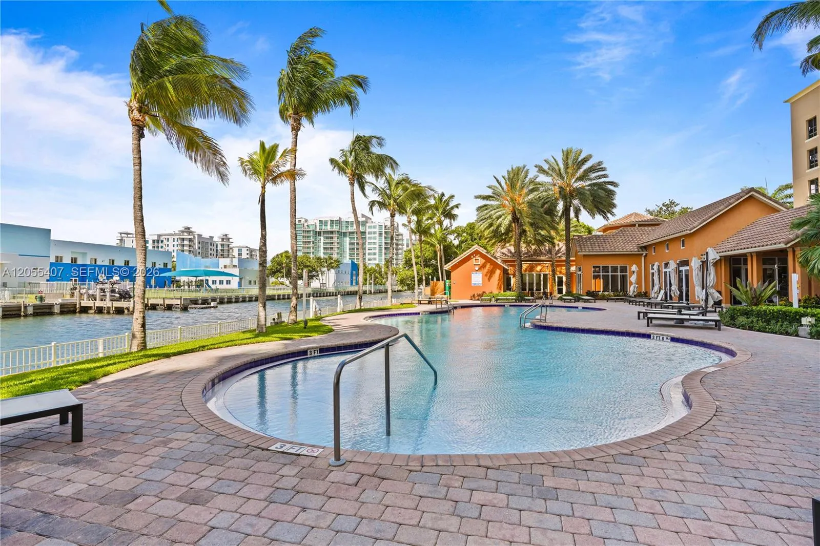 Listing  3330 NE 190th Street 1010, Aventura, FL 33180, Aventura, FL 33180