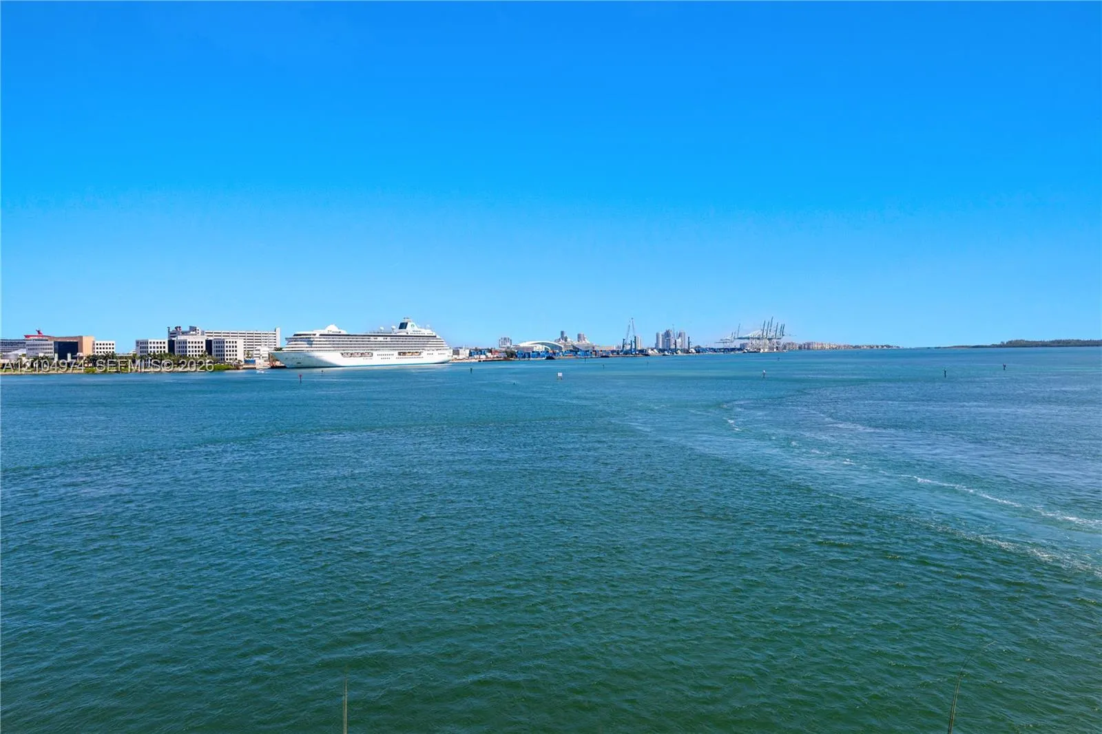 Listing  335 S Biscayne Boulevard 412, Miami, FL 33131, Miami, FL 33131
