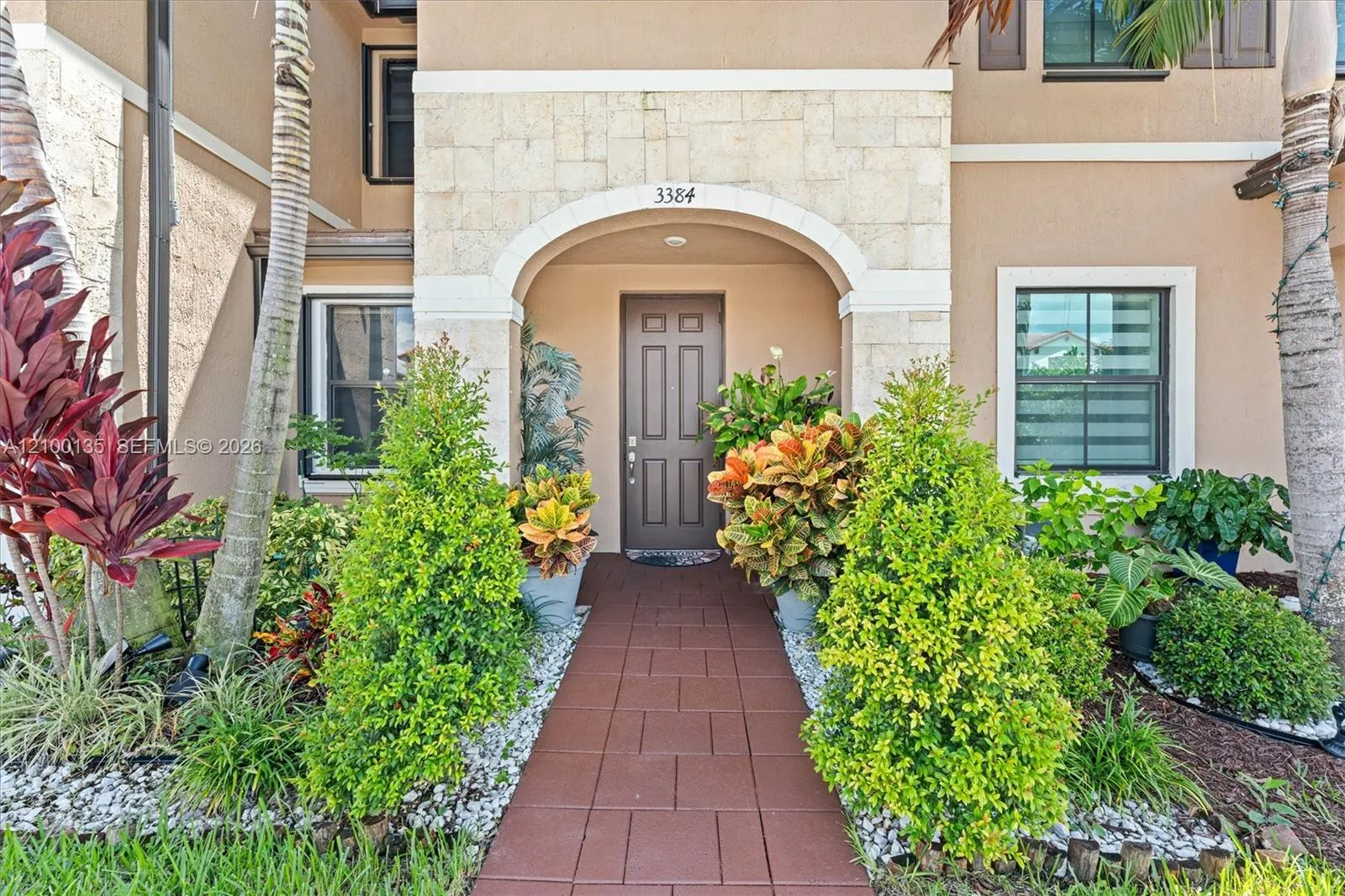 View details of listing 3384 W 106th Terrace, Hialeah, FL 33018 Hialeah with MLS# 