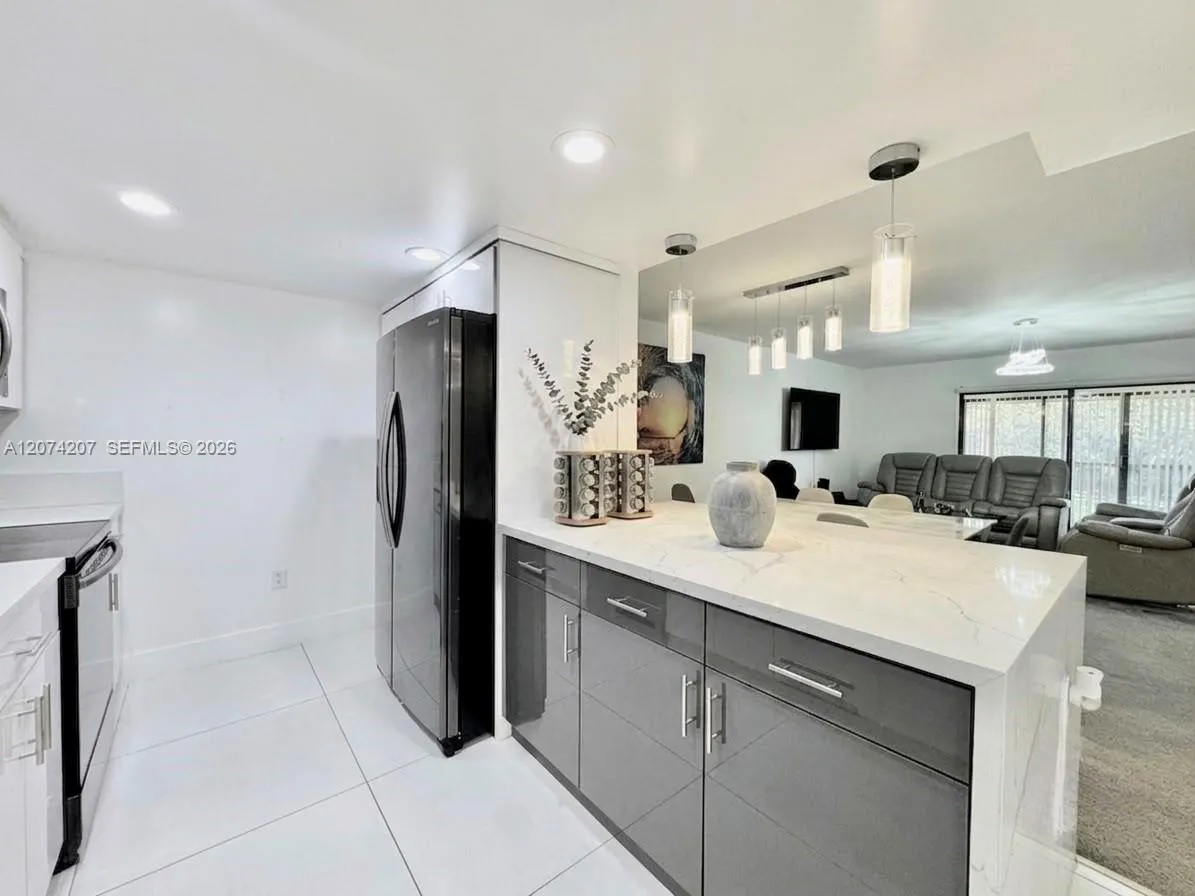 Listing  3432 NW 86th Way 201, Sunrise, FL 33351, Sunrise, FL 33351