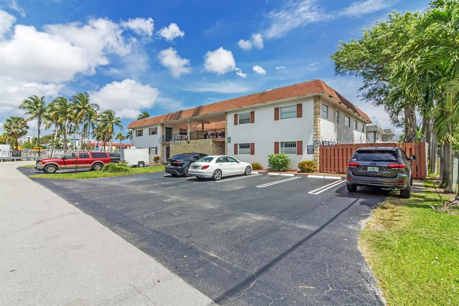 Listing  344 SW 1st Street 6, Pompano Beach, FL 33060, Pompano Beach, FL 33060