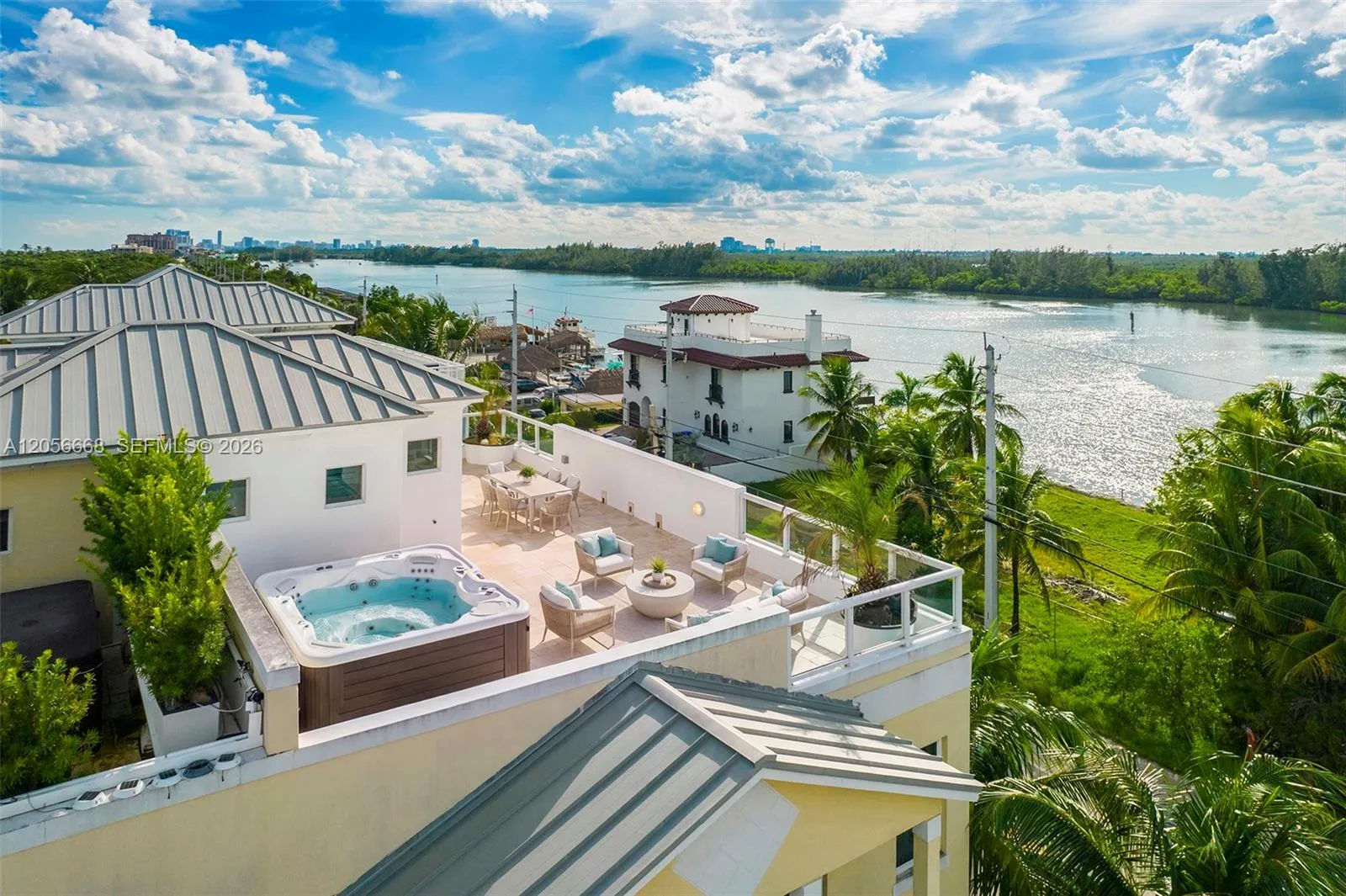 Listing  348 Elm Street B-10, Hollywood, FL 33019, Hollywood, FL 33019