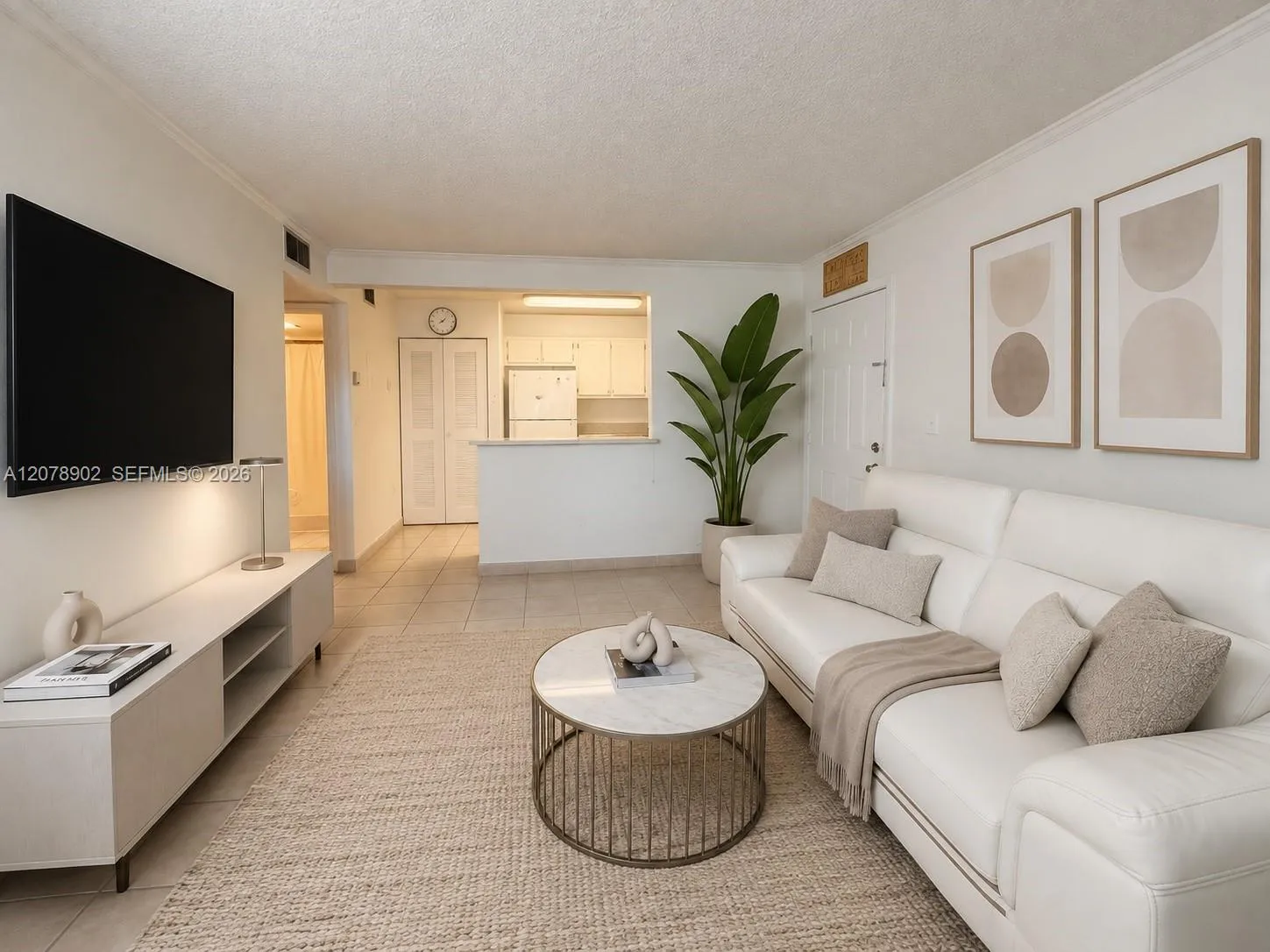 View details of listing 351 Palm Way 104, Pembroke Pines, FL 33025 Pembroke Pines with MLS#