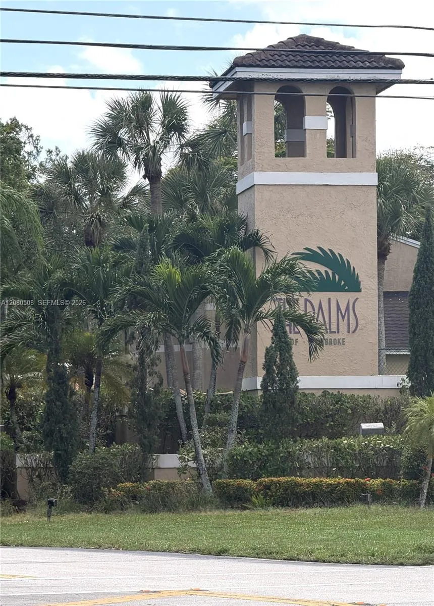Listing  351 Palm Way 303, Pembroke Pines, FL 33025, Pembroke Pines, FL 33025