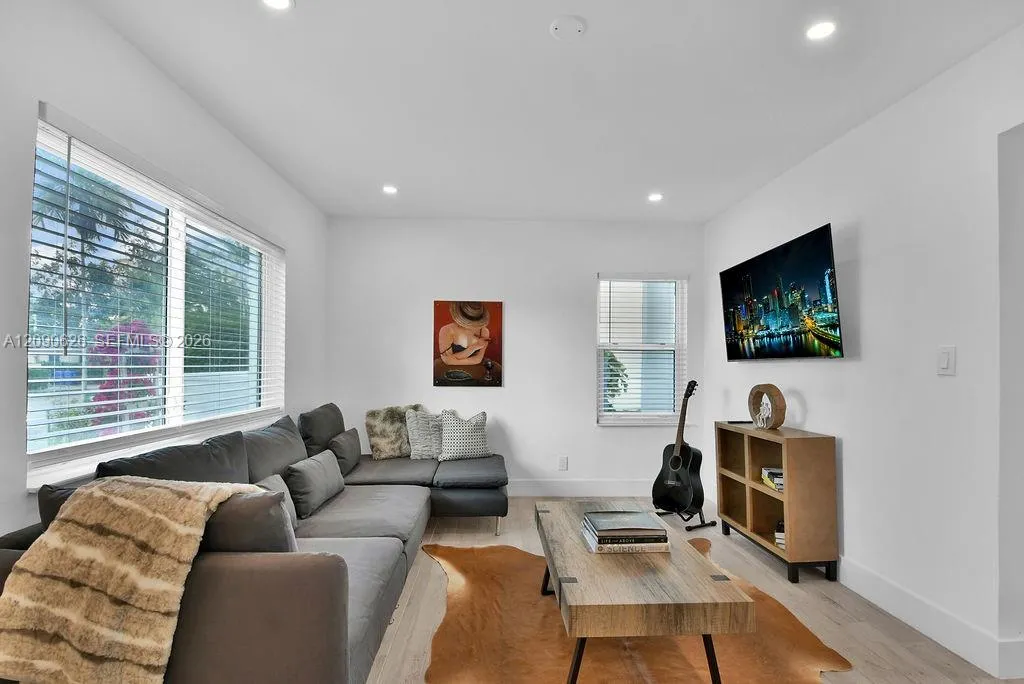 Listing  3521 SW 16th Street 0, Miami, FL 33145, Miami, FL 33145