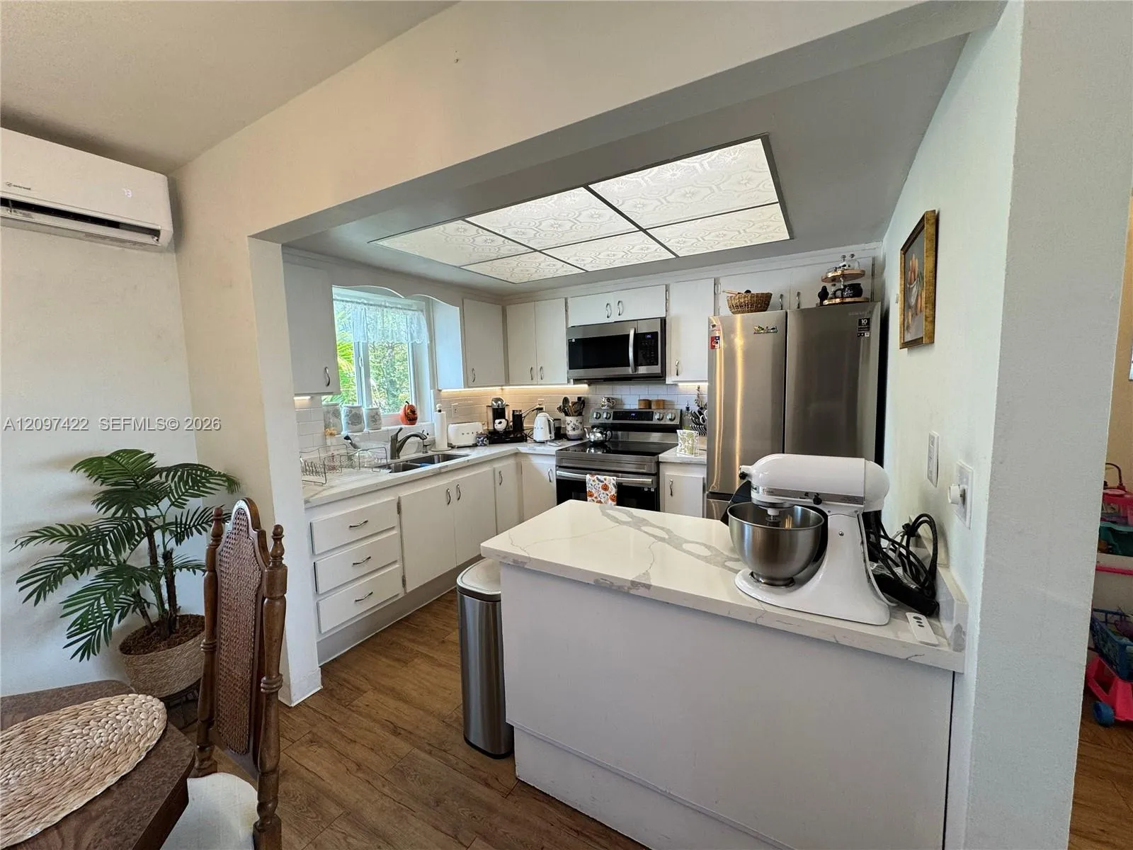 Listing  3525 Polk Street 17, Hollywood, FL 33021, Hollywood, FL 33021