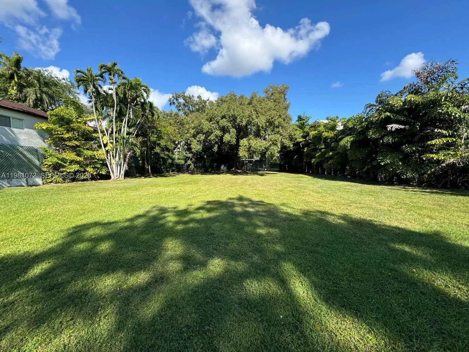 Listing  3528 Royal Palm Avenue, Miami, FL 33133, Miami, FL 33133