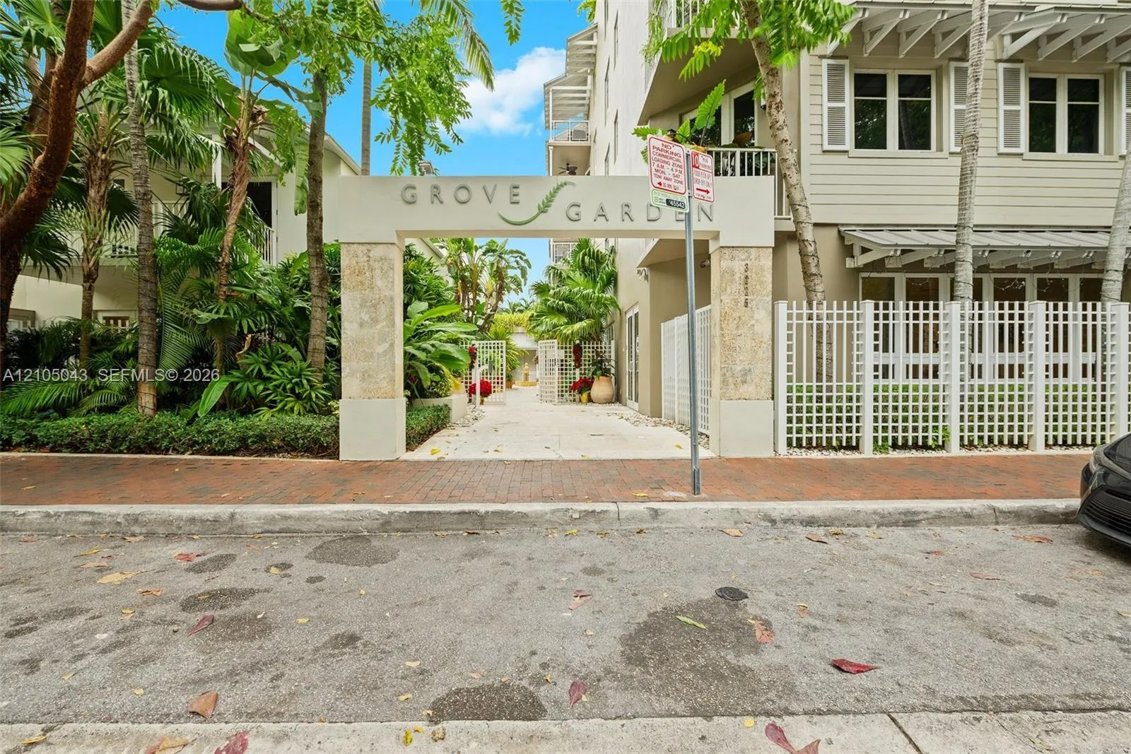 Listing  3540 Main Highway 207, Miami, FL 33133, Miami, FL 33133