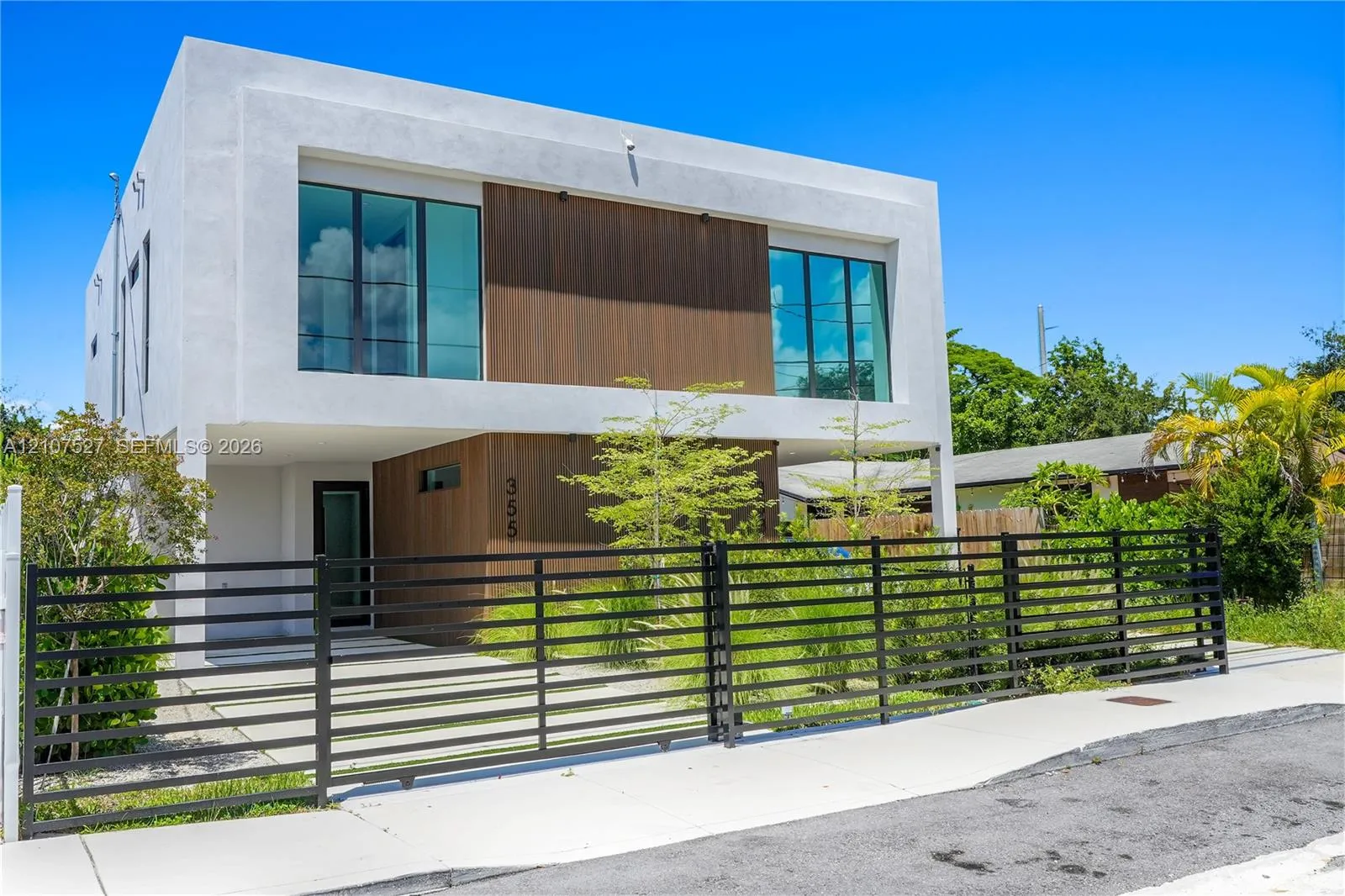 Listing  355 NW 50th Street, Miami, FL 33127, Miami, FL 33127