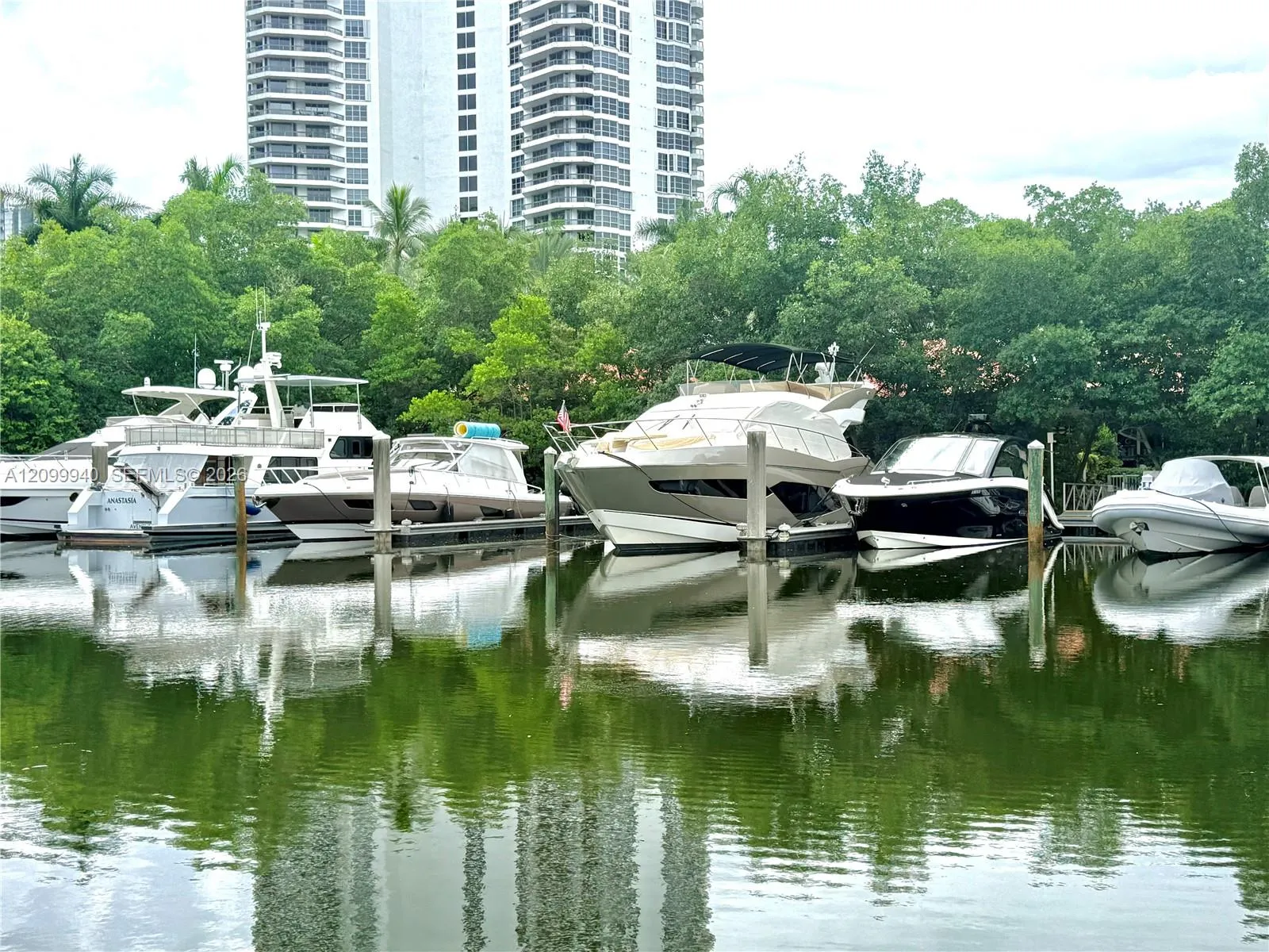 View details of listing 3575 Mystic Pointe Dr Slip, Aventura, FL 33180 Aventura with MLS# 