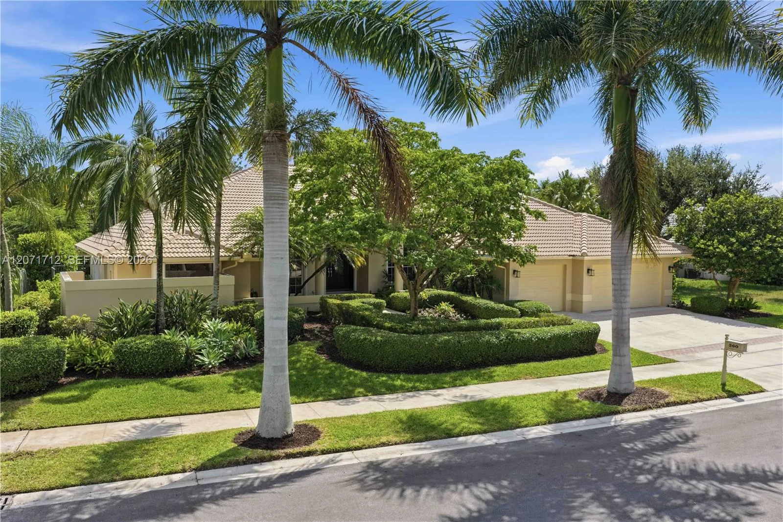 Listing  360 NE Coconut Circle, Weston, FL 33326, Weston, FL 33326