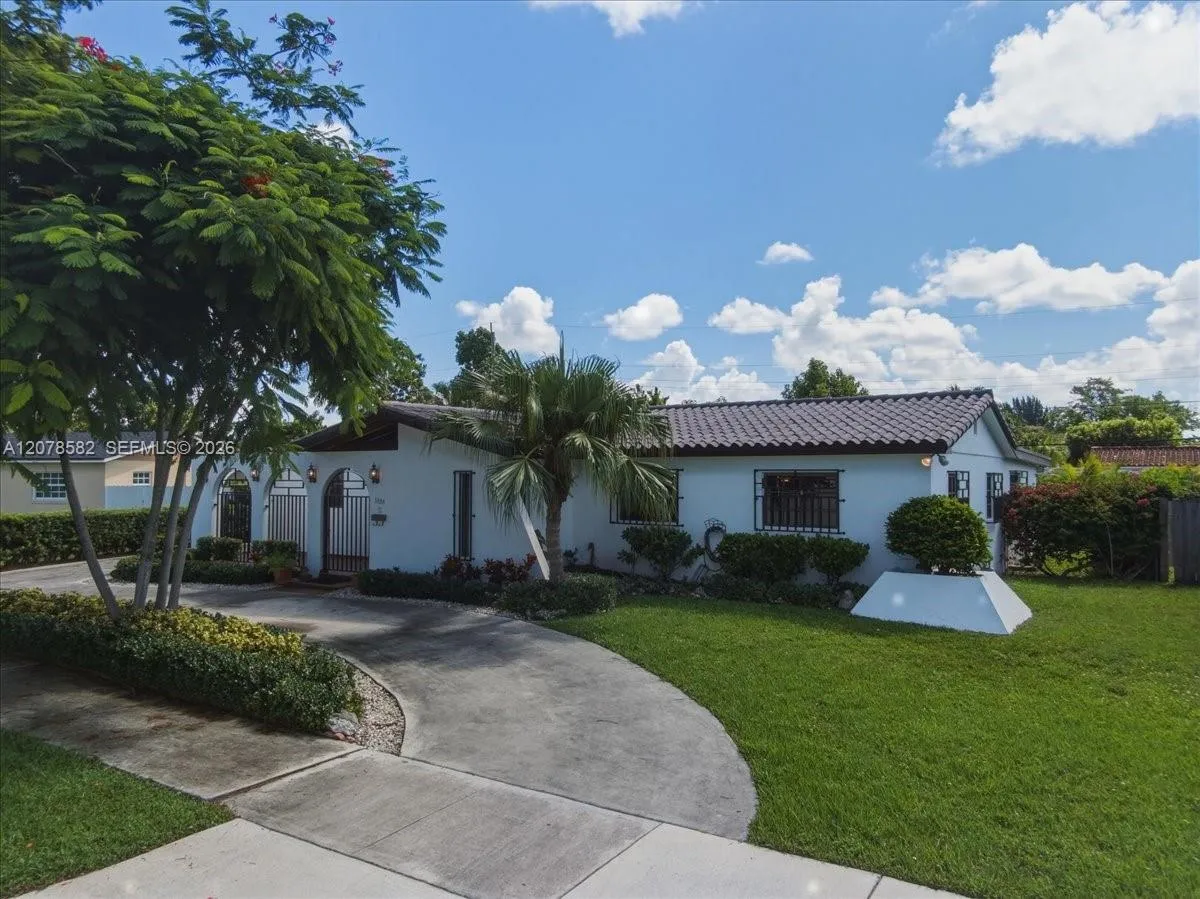 View details of listing 3625 SW 122nd Place, Miami, FL 33175 Miami with MLS#